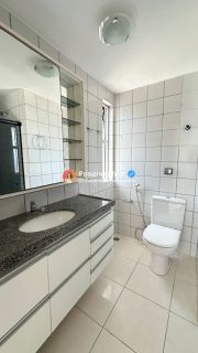 Edifício Boulevard Port Royal, 115m², andar alto,vista mar,3 quartos, 1 suíte, 2 vagas,lazer.