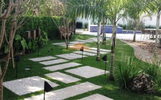 Mansão no Condomínio Jardim Imperial em Gravatá, 490m², 5 quartos, closet, 3 salas, varanda, piscina, churrasqueira