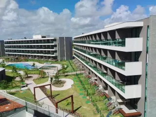 Flat a venda no Cupê,32m, condomínio estilo resort, novo, porcelanato, padrão Moura Dubeux,