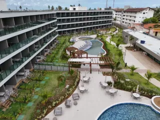 Flat a venda no Cupê,32m, condomínio estilo resort, novo, porcelanato, padrão Moura Dubeux,