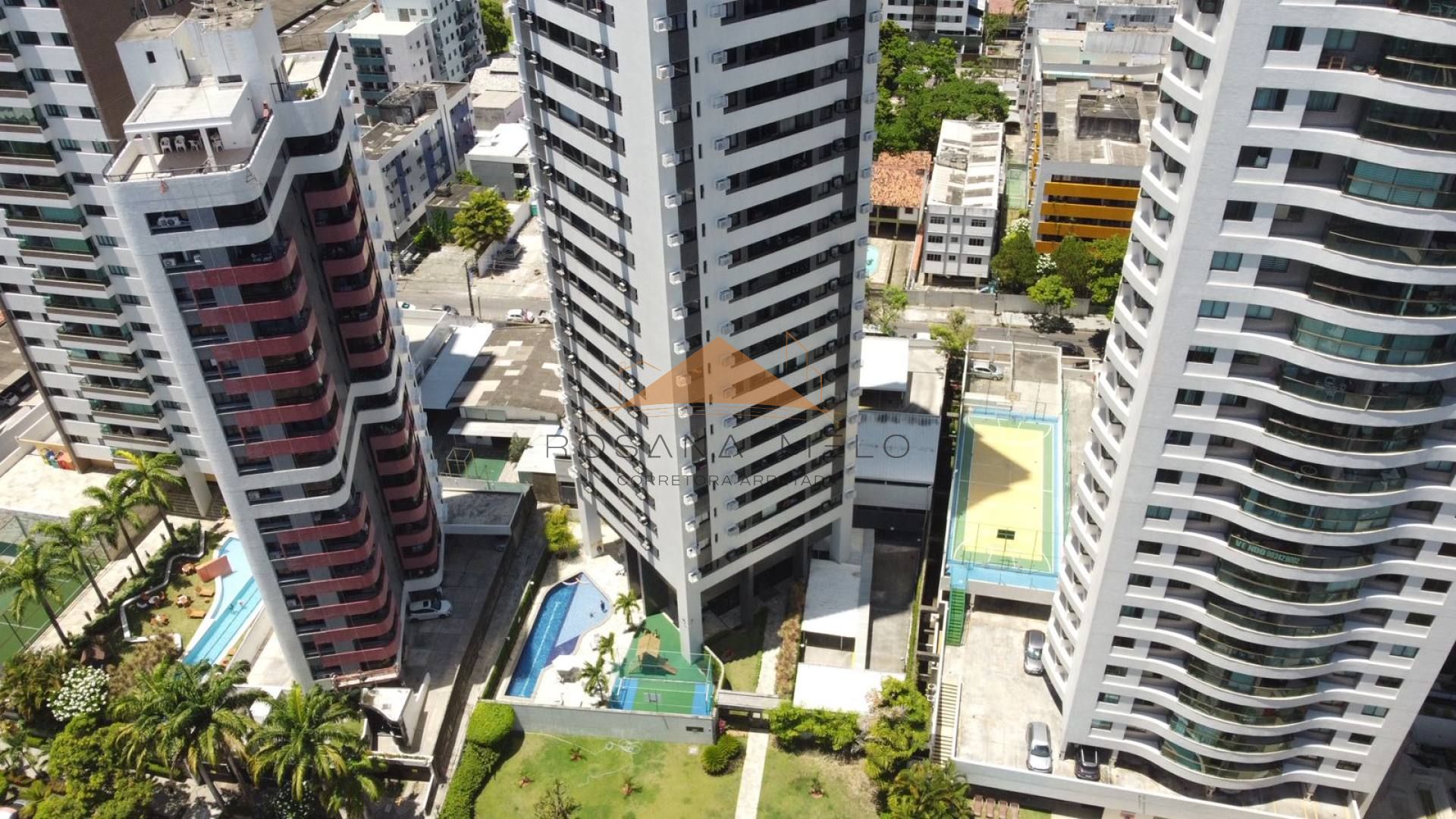 Boa Viagem,105m², andar alto, vista mar,3 quartos,2 vagas, lazer completo, reformado.