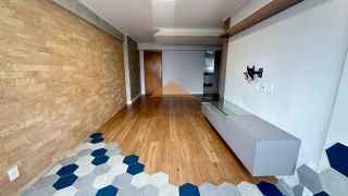 Boa Viagem,105m², andar alto, vista mar,3 quartos,2 vagas, lazer completo, reformado.
