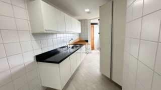 Boa Viagem,105m², andar alto, vista mar,3 quartos,2 vagas, lazer completo, reformado.