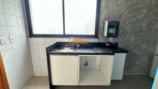 Boa Viagem,105m², andar alto, vista mar,3 quartos,2 vagas, lazer completo, reformado.