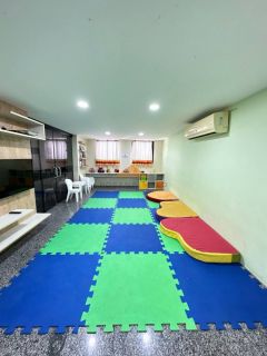 Boa Viagem,105m², andar alto, vista mar,3 quartos,2 vagas, lazer completo, reformado.