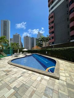 Boa Viagem,105m², andar alto, vista mar,3 quartos,2 vagas, lazer completo, reformado.