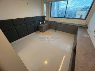Apartamento a venda em Boa Viagem, andar alto, vista mar, com 4 suites,3 vagas de garagens e lazer completo.