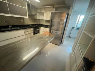 Apartamento a venda em Boa Viagem, andar alto, vista mar, com 4 suites,3 vagas de garagens e lazer completo.