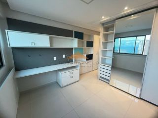 Apartamento a venda em Boa Viagem, andar alto, vista mar, com 4 suites,3 vagas de garagens e lazer completo.