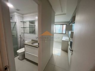 Apartamento a venda em Boa Viagem, andar alto, vista mar, com 4 suites,3 vagas de garagens e lazer completo.