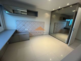 Apartamento a venda em Boa Viagem, andar alto, vista mar, com 4 suites,3 vagas de garagens e lazer completo.