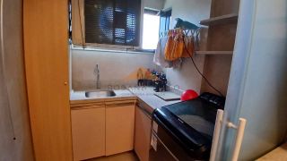 Apartamento reformado com 3 quartos sendo 1 suíte no Pina