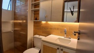 Apartamento reformado com 3 quartos sendo 1 suíte no Pina