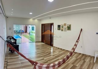 Casa Para Vender com 04 quartos 02 suítes no bairro Setubal em Recife