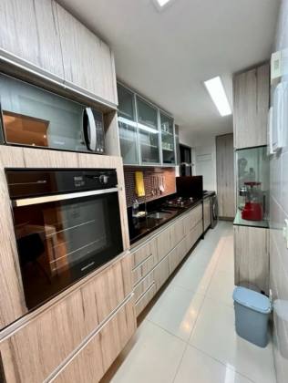 Apartamento com 2 quartos ótima localização