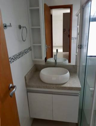 Apartamento com 2 quartos ótima localização
