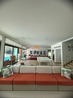 Casa no Condominio Morada da Península, 742m², 6 suítes, piscina, jacuzzi, mobiliada e 10 vagas de garagem