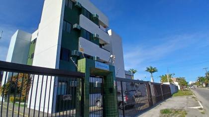Apartamento em Candeias 2 quartos. Apto com varanda!
