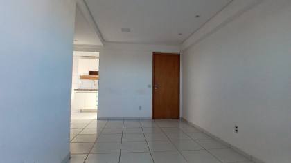 Apartamento em Candeias 2 quartos. Apto com varanda!