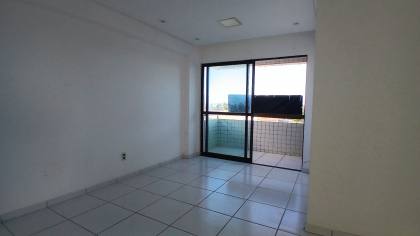 Apartamento em Candeias 2 quartos. Apto com varanda!