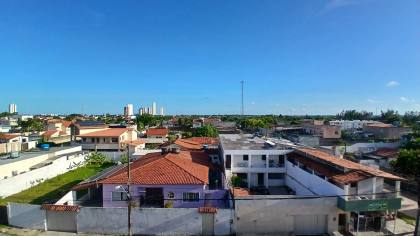 Apartamento em Candeias 2 quartos. Apto com varanda!