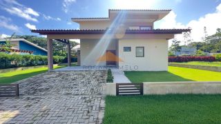 Casa no Condomínio Terra Viva, 259m², 4 quartos, 3 suítes, closet, espaço gourmet e garagem para 4 carros
