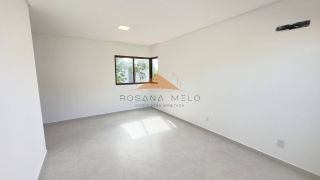 Casa no Condomínio Terra Viva, 259m², 4 quartos, 3 suítes, closet, espaço gourmet e garagem para 4 carros