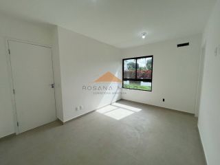 Casa no Condomínio Terra Viva, 315m², 4 suítes, varanda ampla em L, espaço gourmet, área verde, garagem para 2 carros