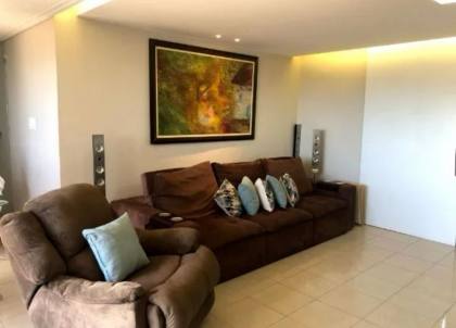 Apartamento Para Vender com 04 quartos 04 suítes no bairro Madalena em Recife