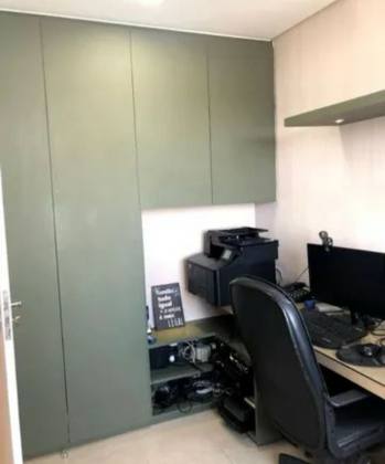 Apartamento Para Vender com 04 quartos 04 suítes no bairro Madalena em Recife