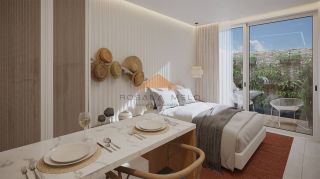 Noah Living: flat moderno, 19m², a 70 metros da Praia do Cupe e com piscinas na cobertura