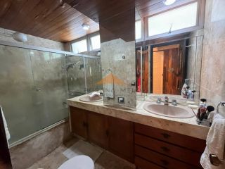 Triplex no edf Moenda na navegantes,3 suítes, espaço gourmet com piscina,3 vagas.