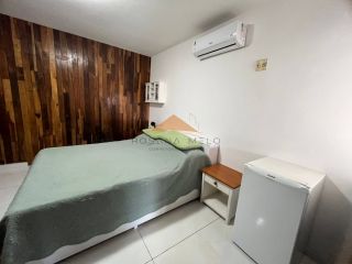 Triplex no edf Moenda na navegantes,3 suítes, espaço gourmet com piscina,3 vagas.