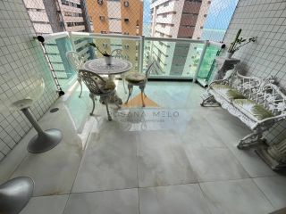 Triplex no edf Moenda na navegantes,3 suítes, espaço gourmet com piscina,3 vagas.