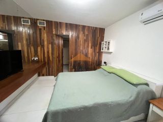Triplex no edf Moenda na navegantes,3 suítes, espaço gourmet com piscina,3 vagas.