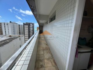 Triplex no edf Moenda na navegantes,3 suítes, espaço gourmet com piscina,3 vagas.