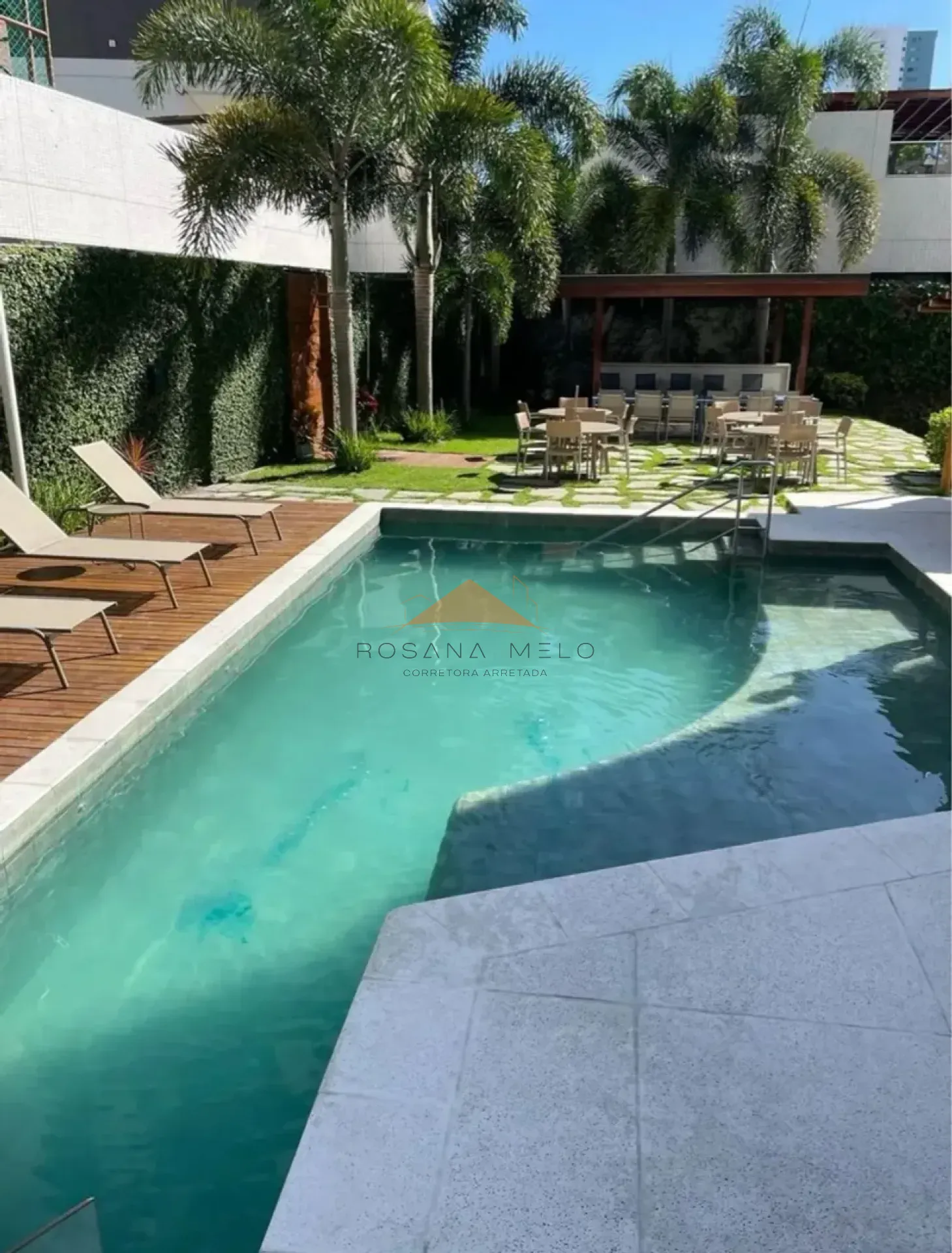 Edf Sky, Boa Viagem,163m,4 quartos, andar alto,nascente,3 vagas soltas, padrão Gabriel Bacelarr