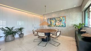 Setubal,160m,varanda vista mar definida, 3 quartos e 2 suítes, reformado,lazer,2 vagas soltas e cobertas.