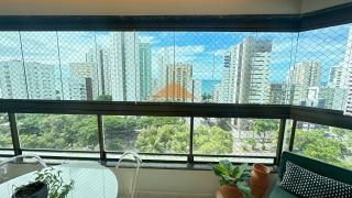 Setubal,160m,varanda vista mar definida, 3 quartos e 2 suítes, reformado,lazer,2 vagas soltas e cobertas.