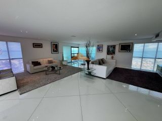 Edf Alves de Paula, alto padrão na Beira mar de Boa Viagem,4 suites,4 vagas,lazer.