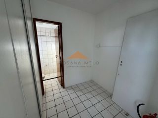 Boa Viagem,170m,andar alto, vista mar definida,4 quartos sendo 3 suítes,2 vagas,lazer.