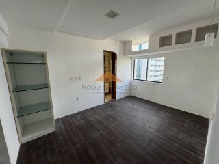 Boa Viagem,170m,andar alto, vista mar definida,4 quartos sendo 3 suítes,2 vagas,lazer.