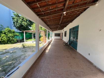 Casa Para Vender com 6 quartos 3 suítes no bairro Candeias em Jaboatão Dos Guararapes