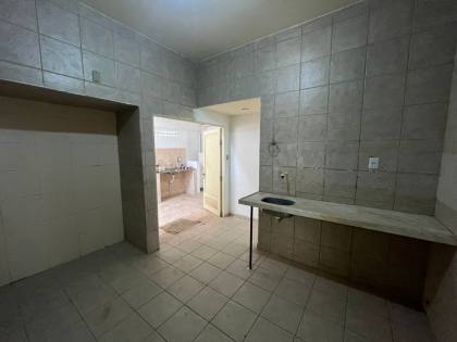 Casa Para Vender com 6 quartos 3 suítes no bairro Candeias em Jaboatão Dos Guararapes