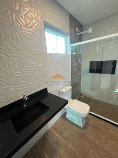 Casa com 3 Suítes e Amplo Jardim em Excelente Localização – 660m² de Terreno!