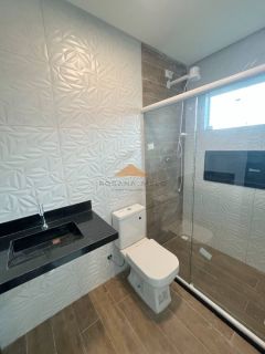 Casa com 3 Suítes e Amplo Jardim em Excelente Localização – 660m² de Terreno!