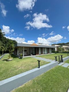 Oportunidade: Casa Completa com 3 Suítes e Móveis Planejados em Terreno 616m²