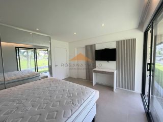 Oportunidade: Casa Completa com 3 Suítes e Móveis Planejados em Terreno 616m²