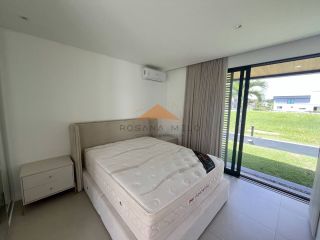 Oportunidade: Casa Completa com 3 Suítes e Móveis Planejados em Terreno 616m²