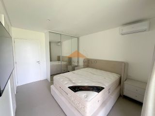 Oportunidade: Casa Completa com 3 Suítes e Móveis Planejados em Terreno 616m²